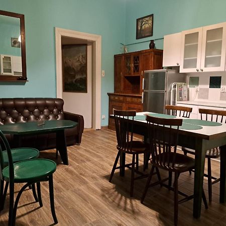 Apartment St. Mark'S Square كراكوفيا المظهر الخارجي الصورة